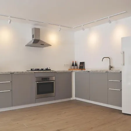 Sobremesa Boutique Apartment Carraspite