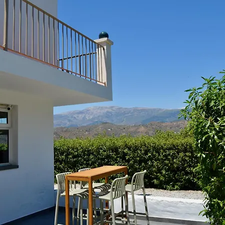 Sobremesa Boutique Apartment Carraspite